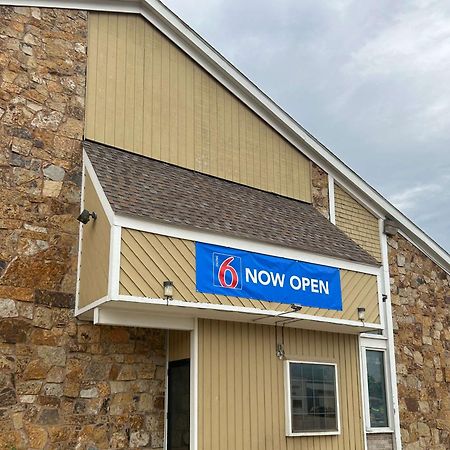 Motel 6 Ada Ok Bagian luar foto