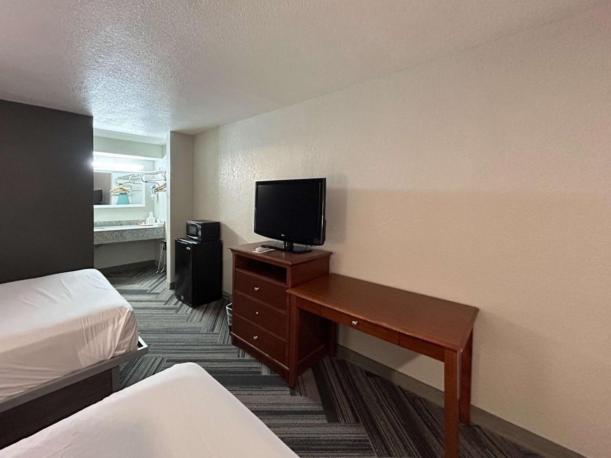 Motel 6 Ada Ok Bagian luar foto
