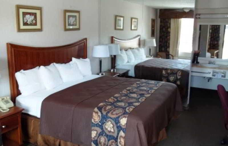 Motel 6 Ada Ok Bagian luar foto
